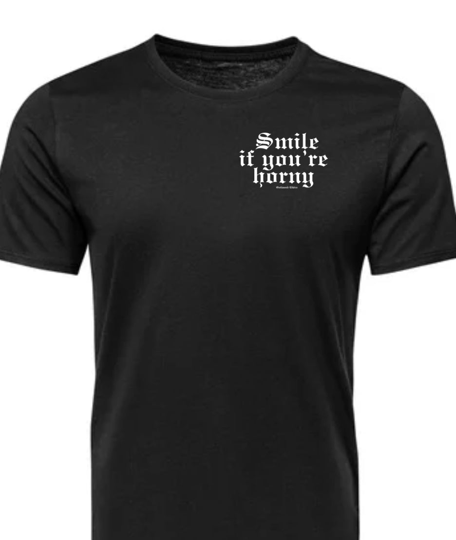 Smile if you’re horny graphic tee