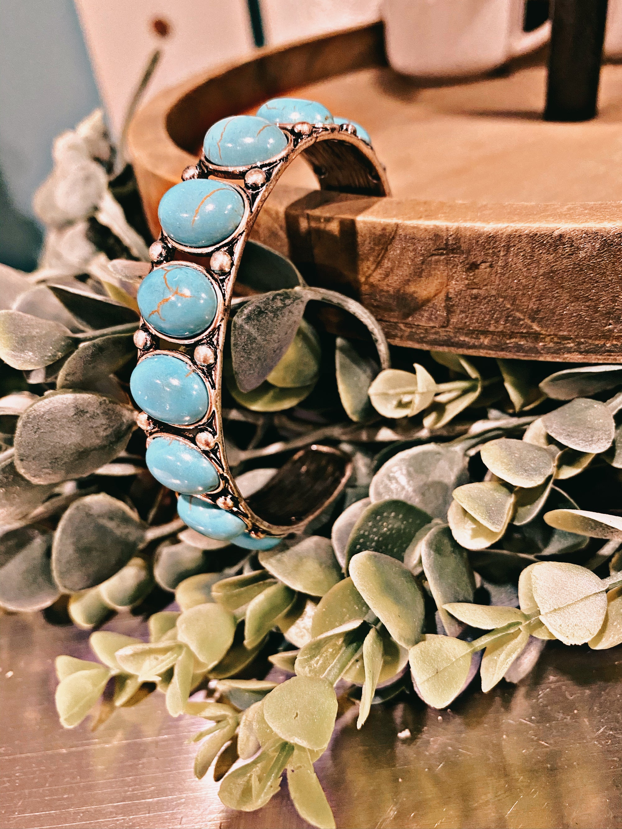 turquoise-stone-bracelet
