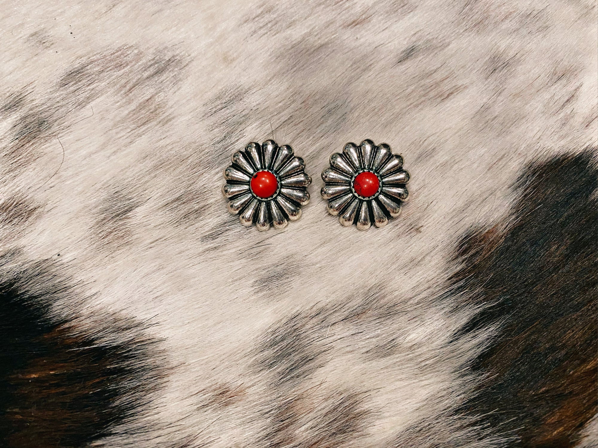 Red saint tropez and silvertone earringsRed saint tropez and silvertone earrings