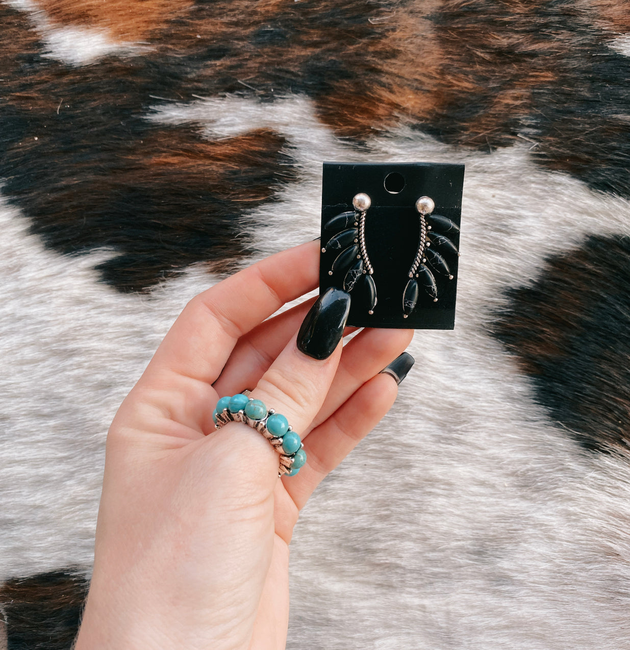 Black Monet Ear Crawl Earrings